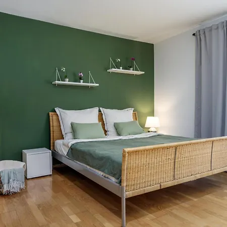 By Doni - Zentral I Parkplatz I Balkon I 4 Pax