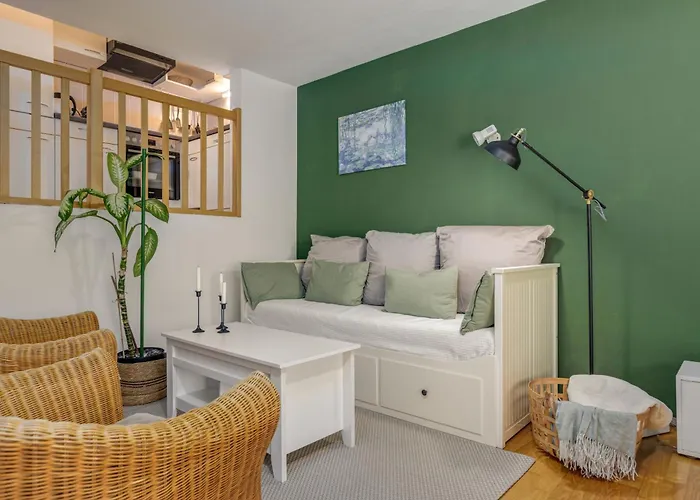 By Doni I Zentral I Parkplatz I Balkon L 4 Pax Apartament Wiesbaden