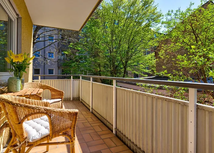 By Doni I Zentral I Parkplatz I Balkon L 4 Pax * Wiesbaden